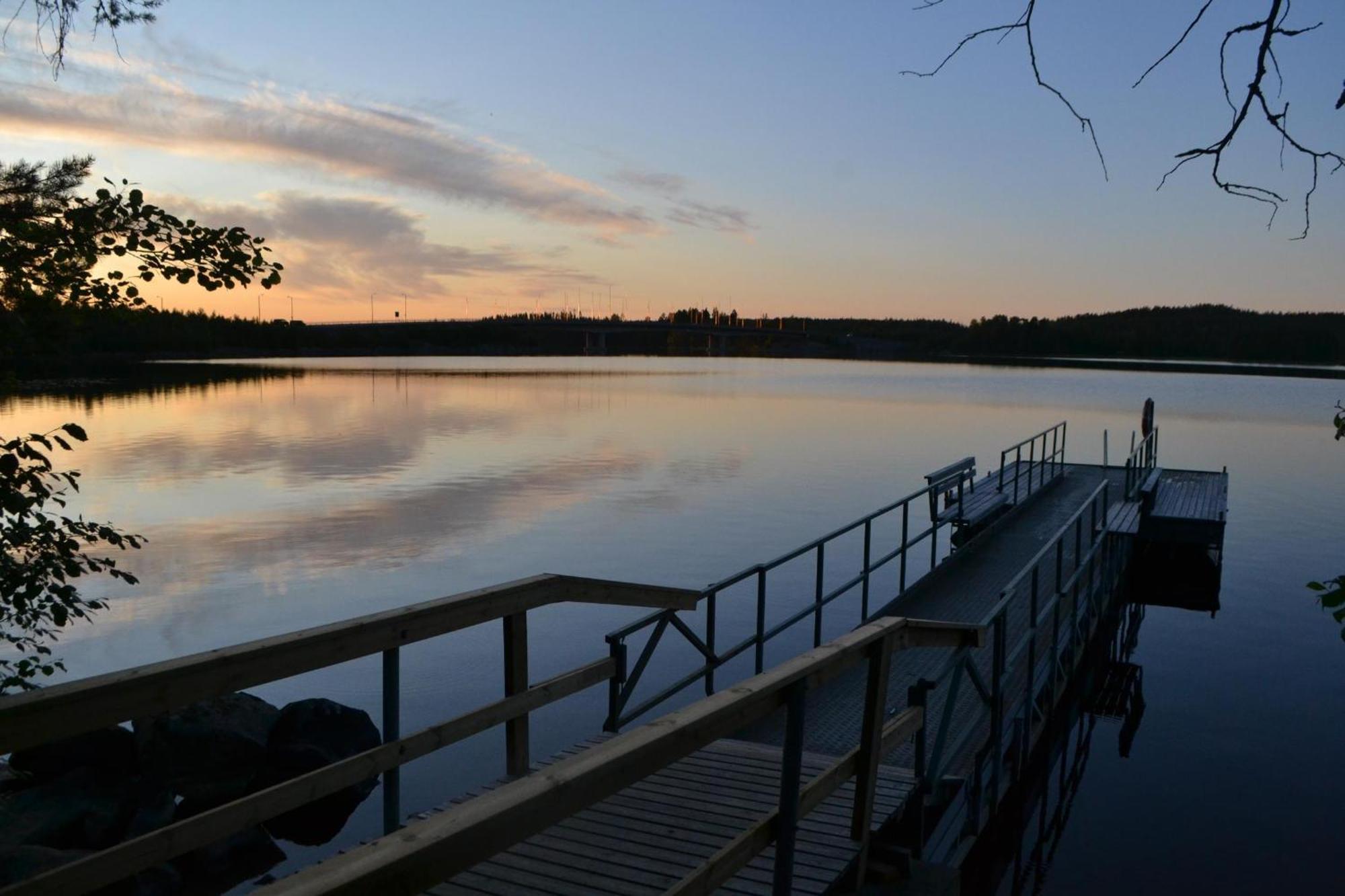 Hotel Haennilaensalmi Camping à Viitasaari Extérieur photo