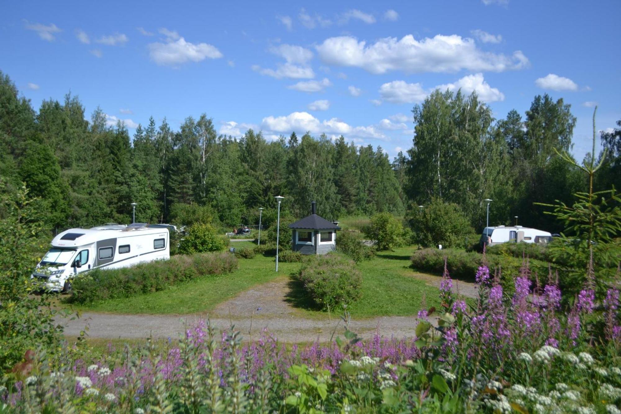 Hotel Haennilaensalmi Camping à Viitasaari Extérieur photo