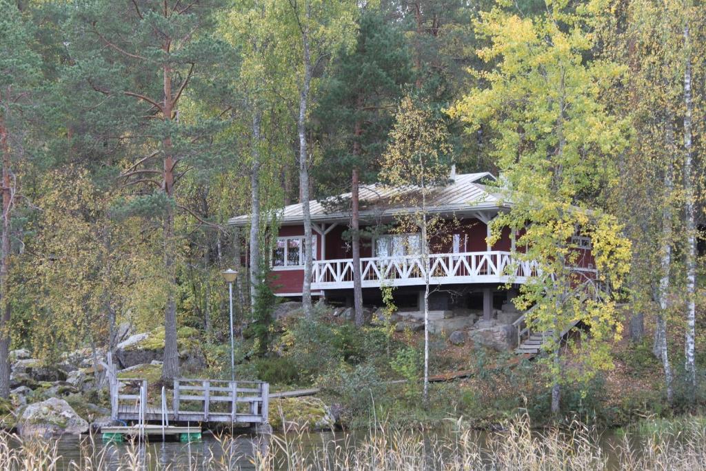 Hotel Haennilaensalmi Camping à Viitasaari Extérieur photo